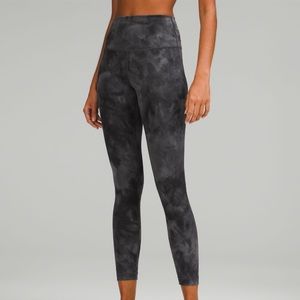 Lululemon Wunder Train High-Rise Tight